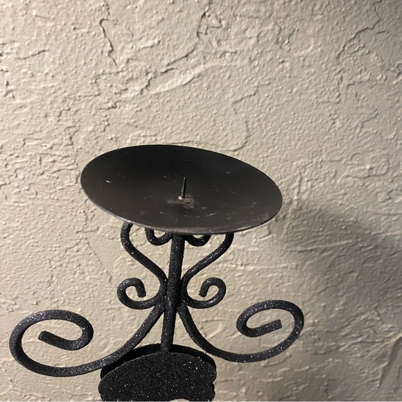 Halloween Skull Candelabra 16’ Inch Tall - Picture 5 of 9